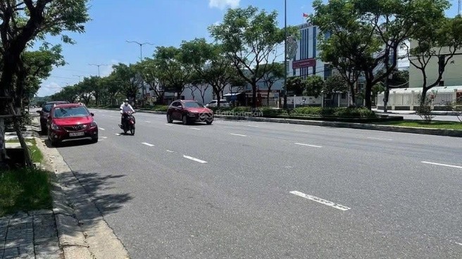 Bán đất mặt tiền Ngô Quyền 125m², Sơn Trà, Đà Nẵng, gần biển, giá 13.25 tỷ 2
