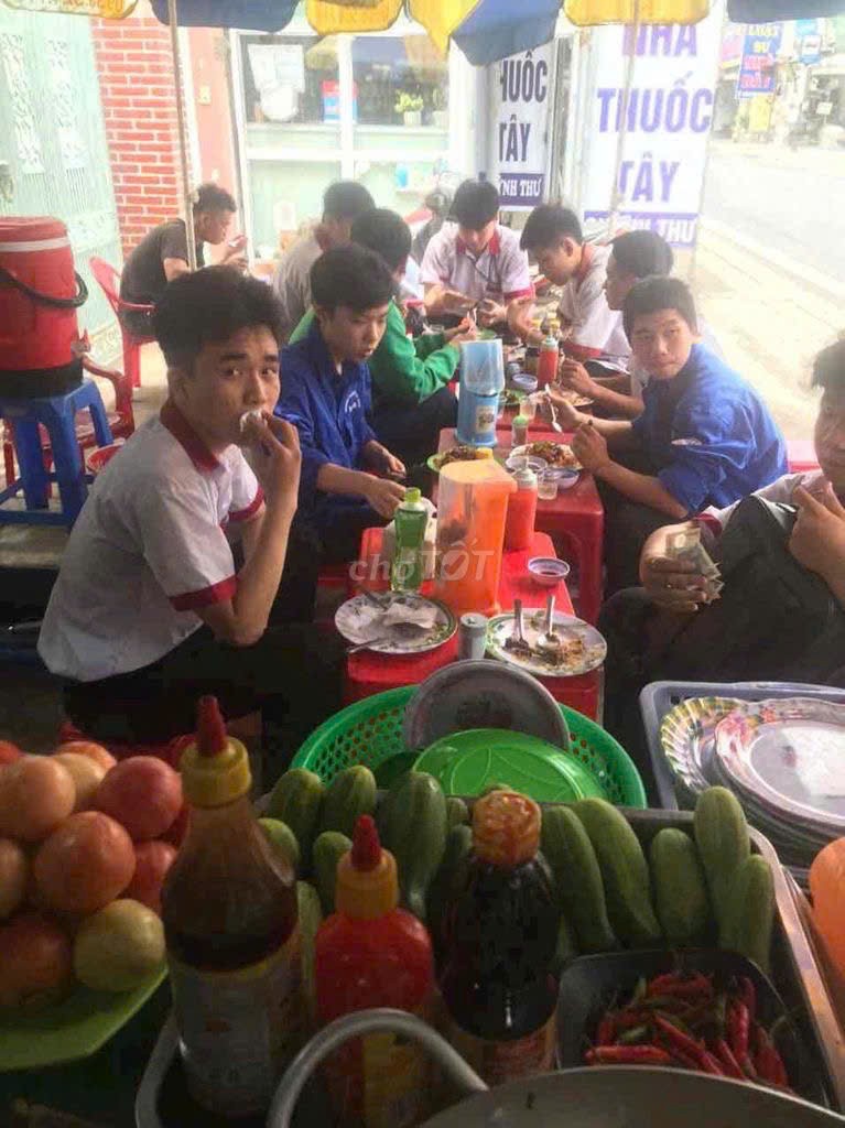 SANG QUÁN CƠM ĐANG HOẠT ĐỘNG ỔN ĐỊNH – MẶT BẰNG KHÔNG CỌC, THUÊ CHỈ 4 TRIỆU/THÁNG 2
