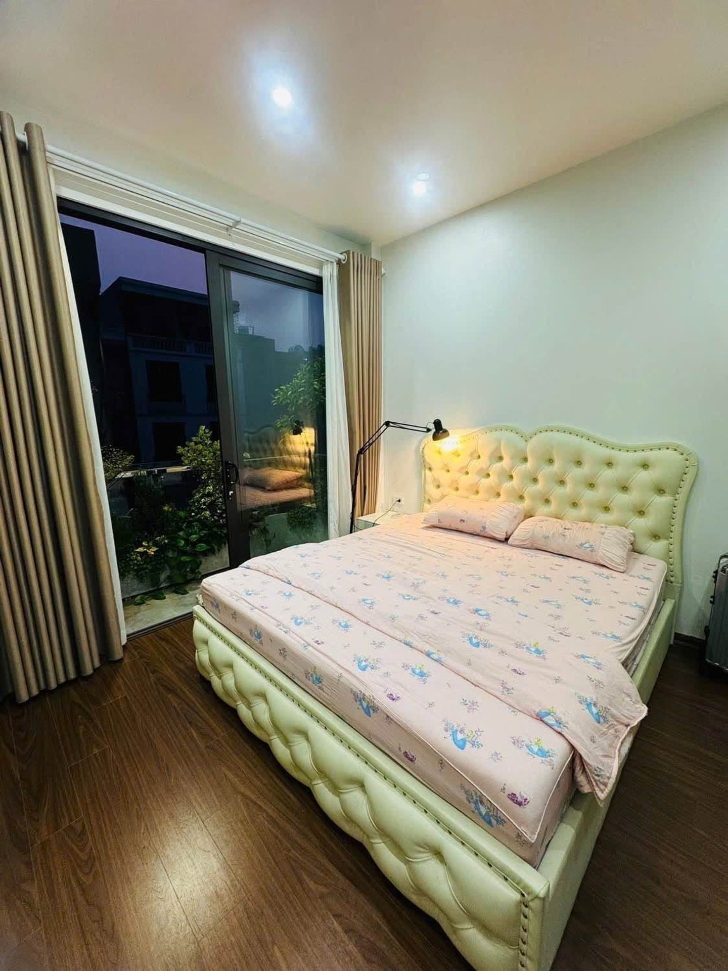 Nhà thật - Phố trạm, Long Biên  6.3 tỷ 30M - Nhà mới sổ đỏ 4