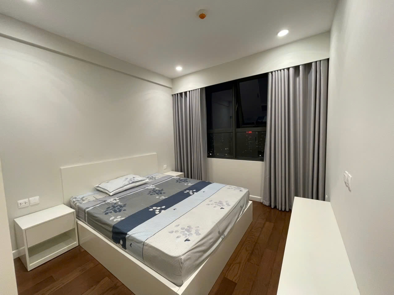 Bán căn hộ 3PN-93m2 tại Vinhomes D'Capitale, chỉ 10.3x tỷ 5