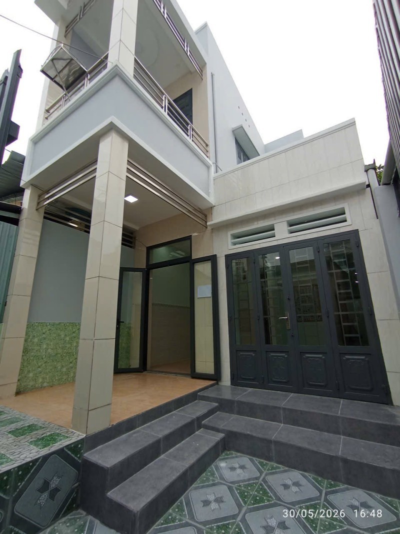 Bán nhà đường Số 9, Trường Thọ, Thủ Đức, TP HCM. DT 100m2 (5x20), 2 tầng, 3PN, giá 6,05  tỷ.