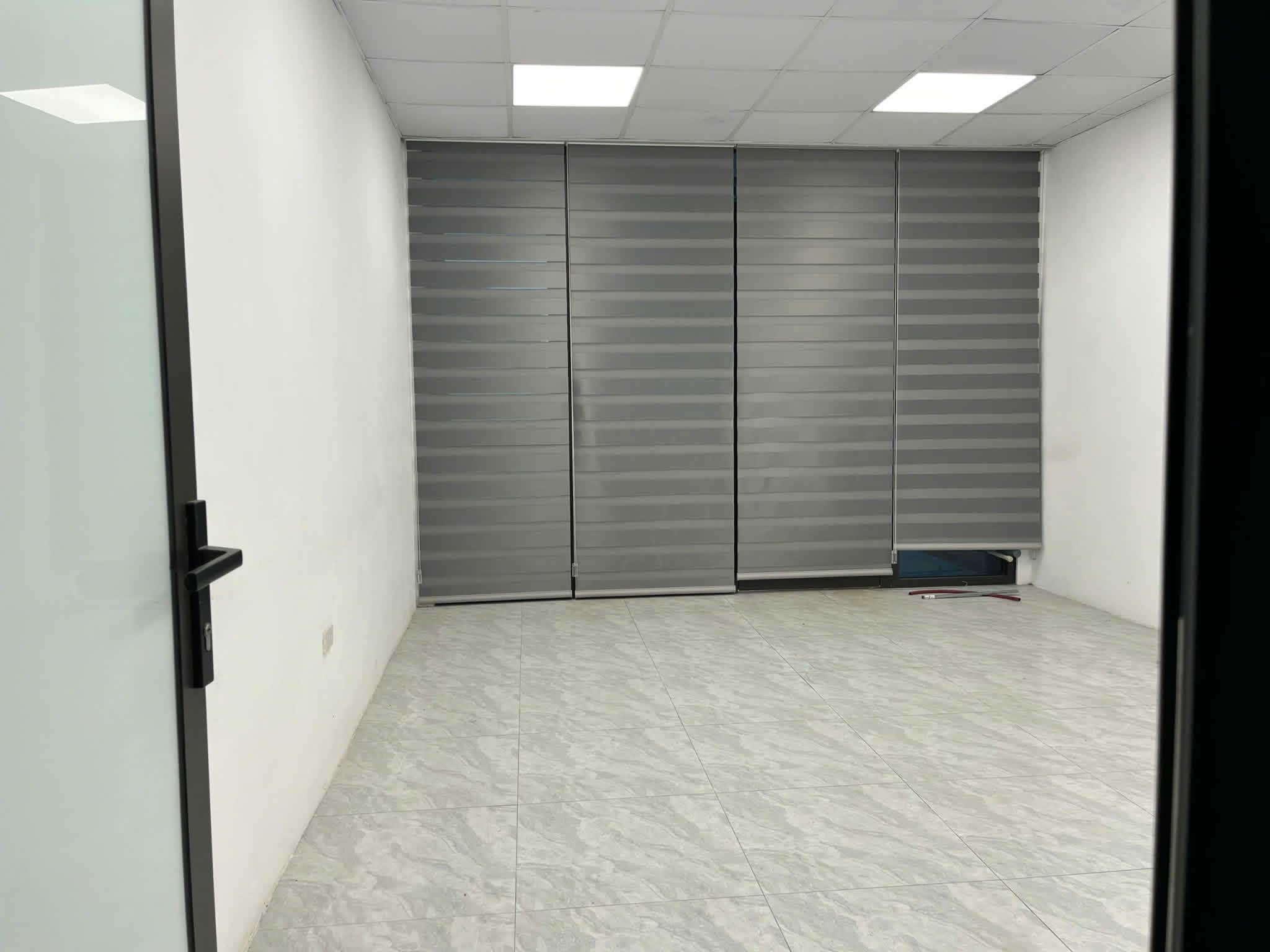 Cho thuê Nhà mặt tiền đường Chiến Thắng, Phường Văn Quán, Diện tích 70m², Giá 50 Triệu 4