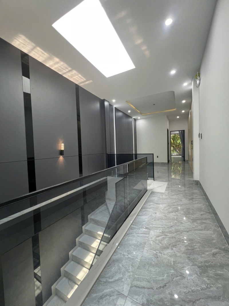 Bán nhà mặt tiền Ông Ích Đường 75m², vị trí kinh doanh đẹp, giá 10.6 tỷ 2