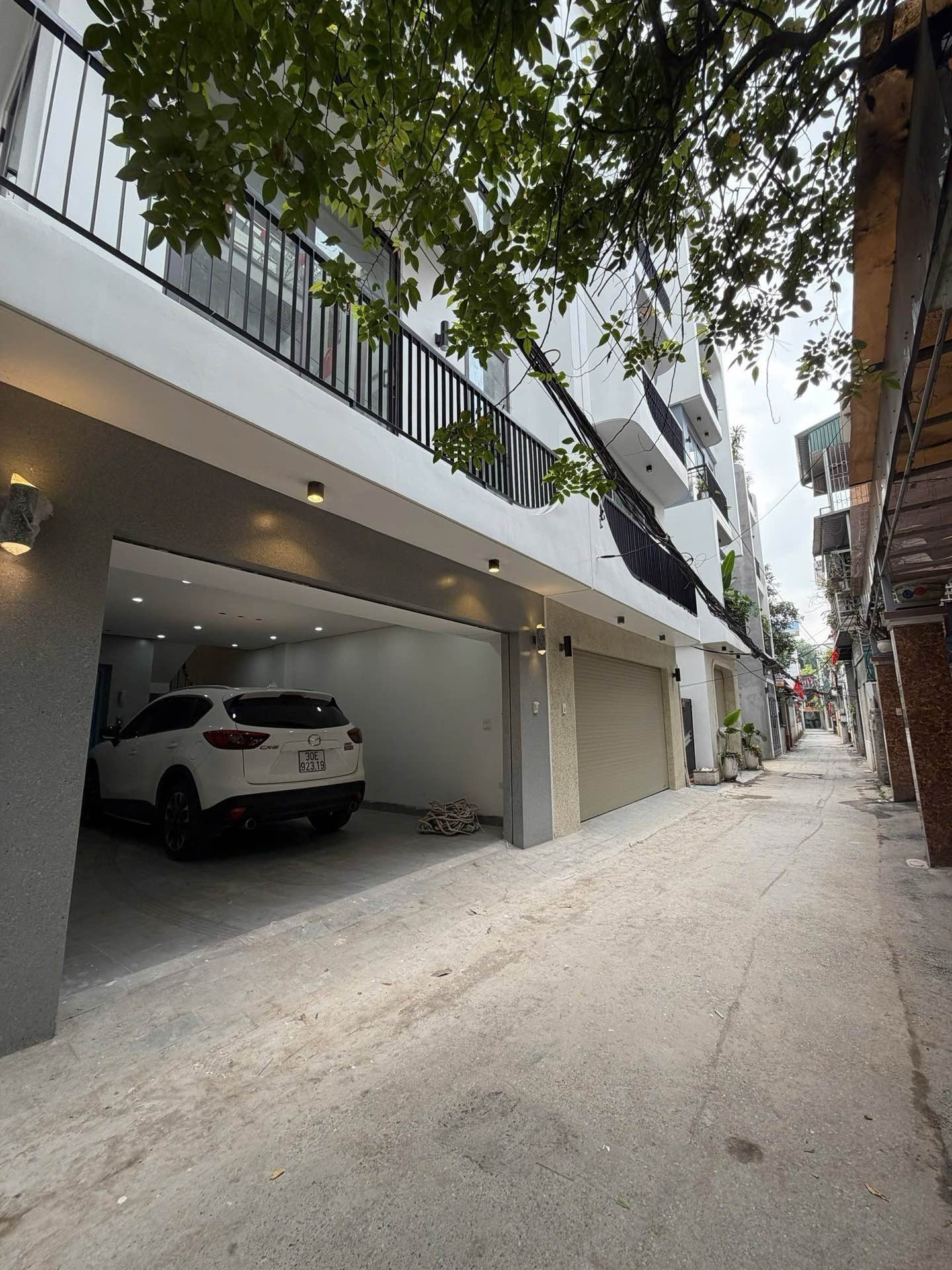 Tin thật Thạch Bàn, Long biên 10 tỷ 55m thang máy Ô tô tải đỗ cửa 2