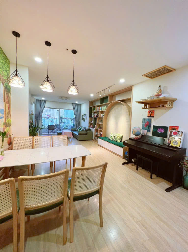 Chính chủ cần bán căn 3 ngủ dt 104m2 tại Ecolife Capitol, SHLD, giá 9 tỷ
