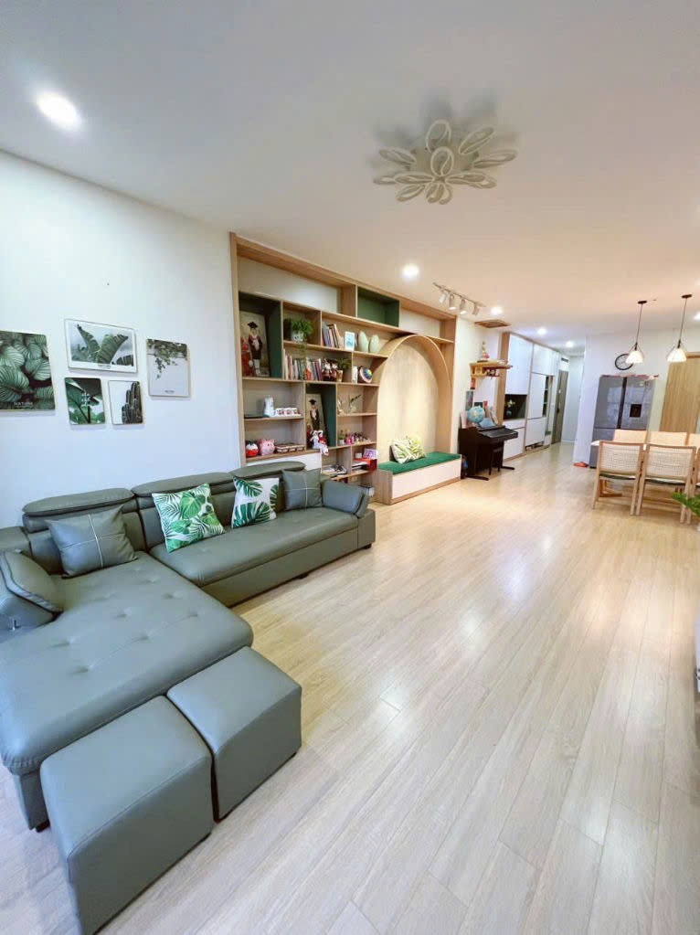 Chính chủ cần bán căn 3 ngủ dt 104m2 tại Ecolife Capitol, SHLD, giá 9 tỷ 2