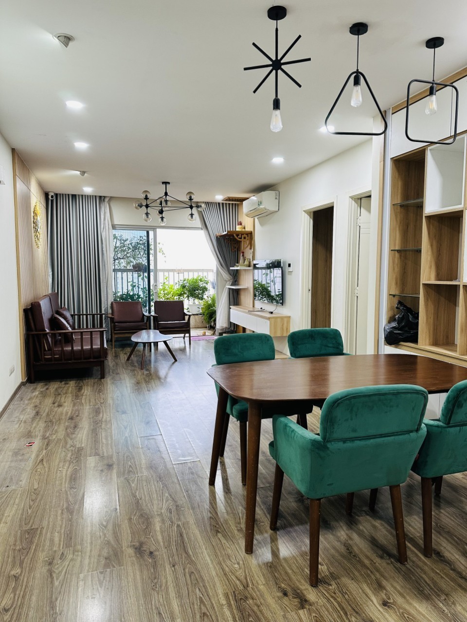 Bán căn hộ 3PN rộng 104m² tại Ecolife Capitol, full nội thất, giá 9 tỷ 2