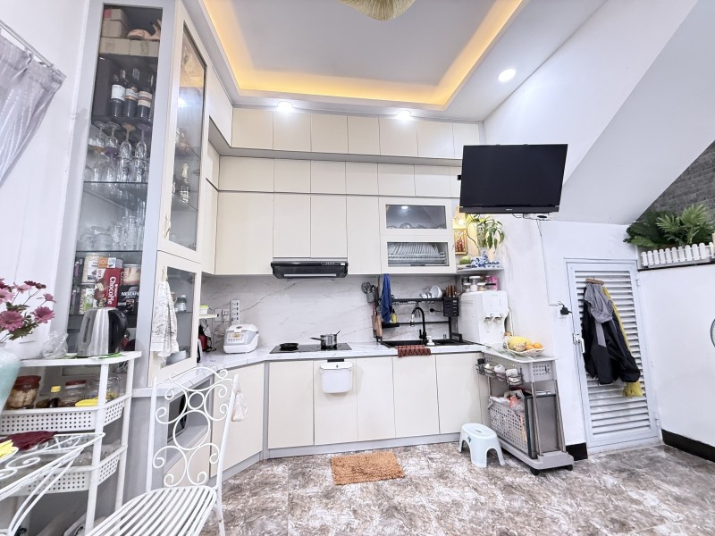 Bán nhà đường 160, Tăng Nhơn Phú A, Q9. Thủ Đức, TP HCM. DT 52m2, 2 tầng.  Giá 5,18  tỷ. 3