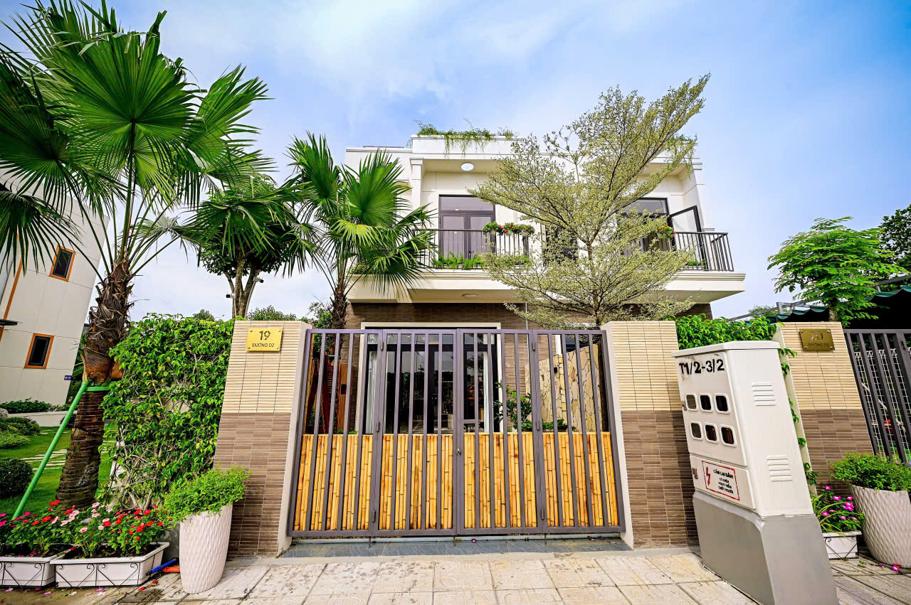 Cần bán Nhà mặt tiền ĐT 746  Tân Uyên, Bình Dương, Diện tích 70m², Giá 2,3 Tỷ có shr 2