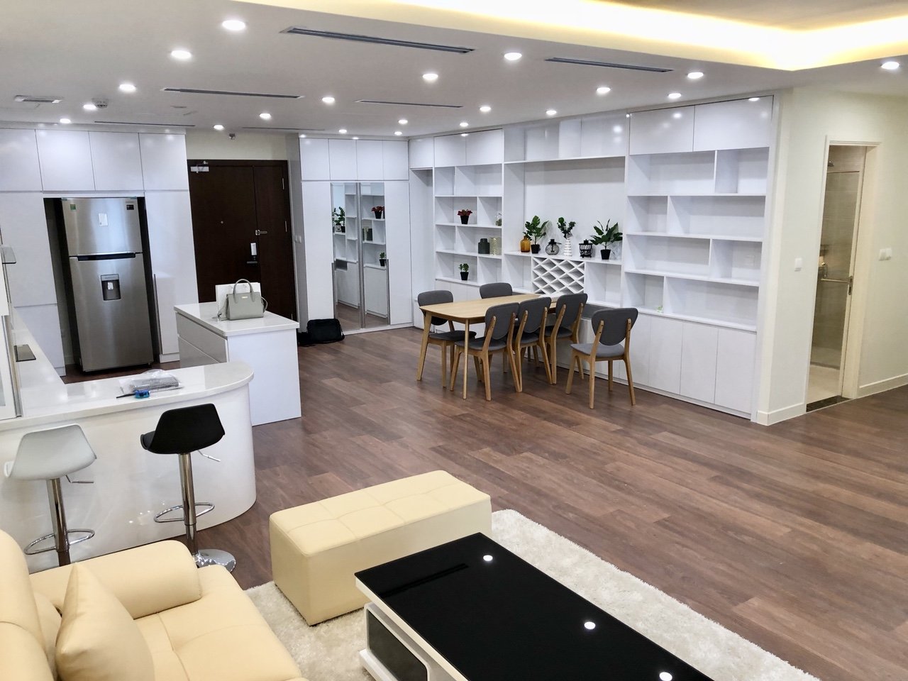 Bán gấp căn hộ 3PN - 98m2 tòa A Imperia Garden, full đồ chỉ việc về ở, giá tốt 2