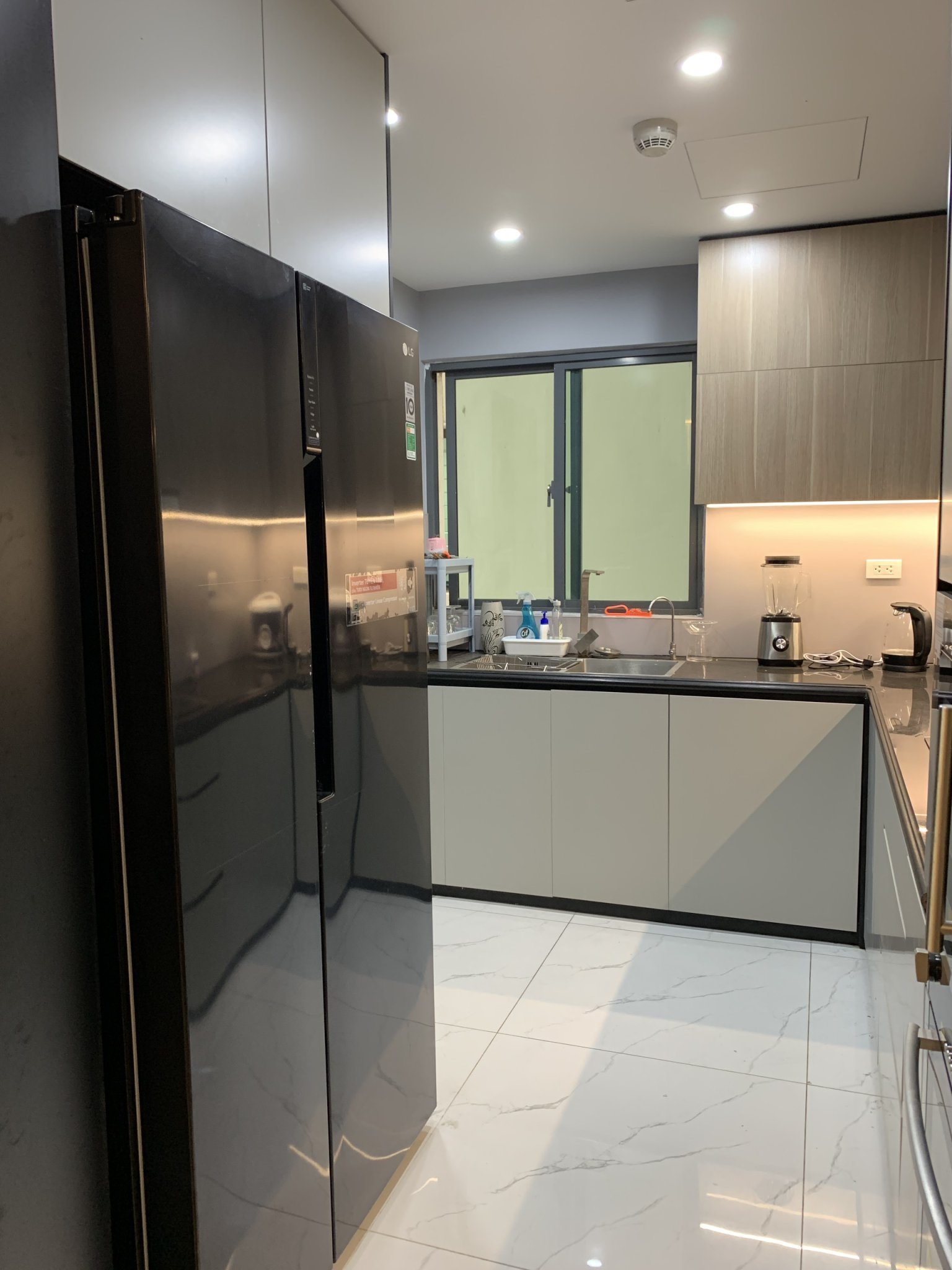 Bán căn hộ 3PN+2VS - dt 124m2 tại tòa B chung cư Mulberry Lane, giá 8.3 tỷ 3