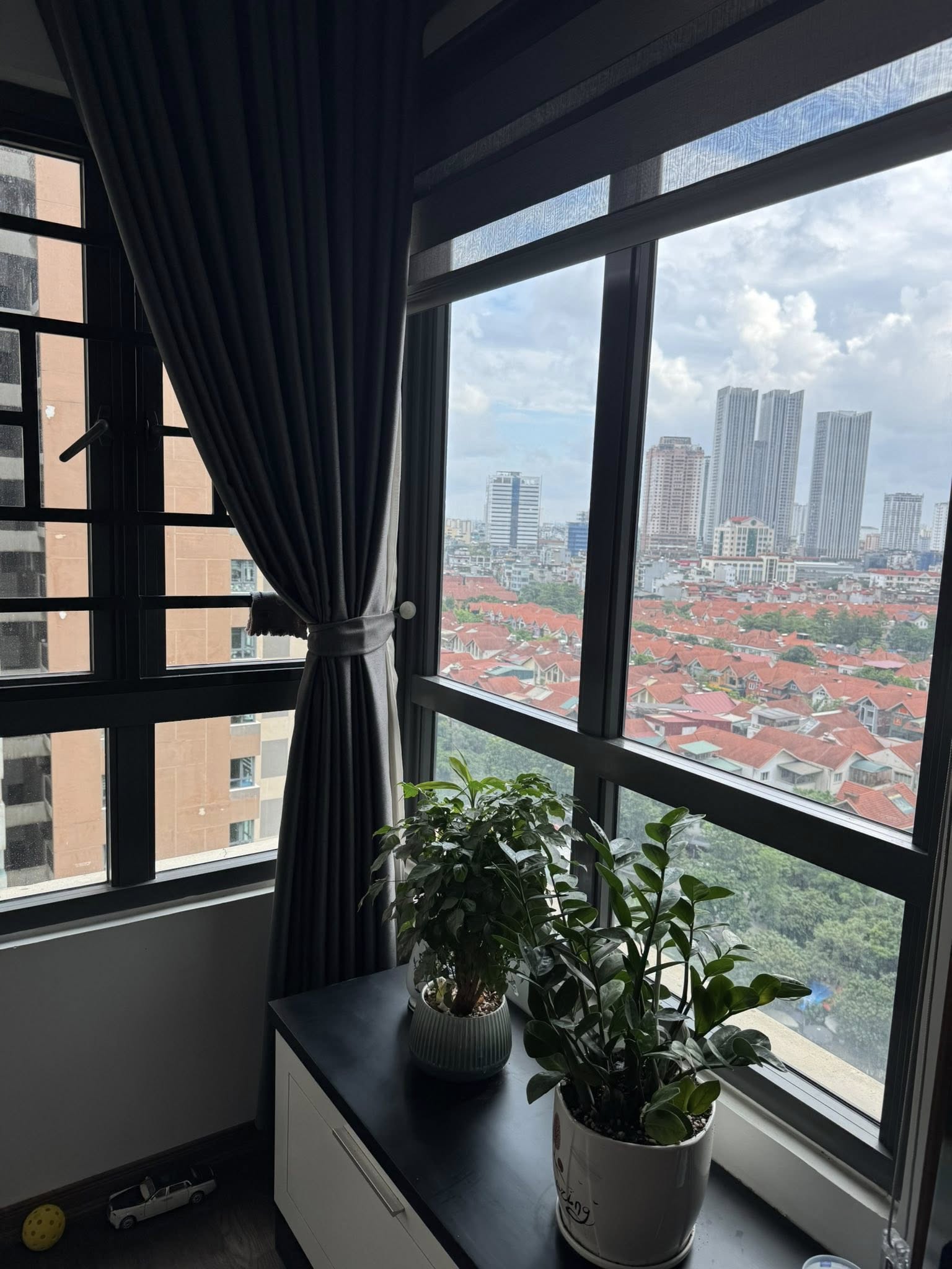 Bán căn hộ  2PN+1 tòa B Mulberry Lane, View đẹp - CÓ SLOT OTO, giá 7.5 tỷ