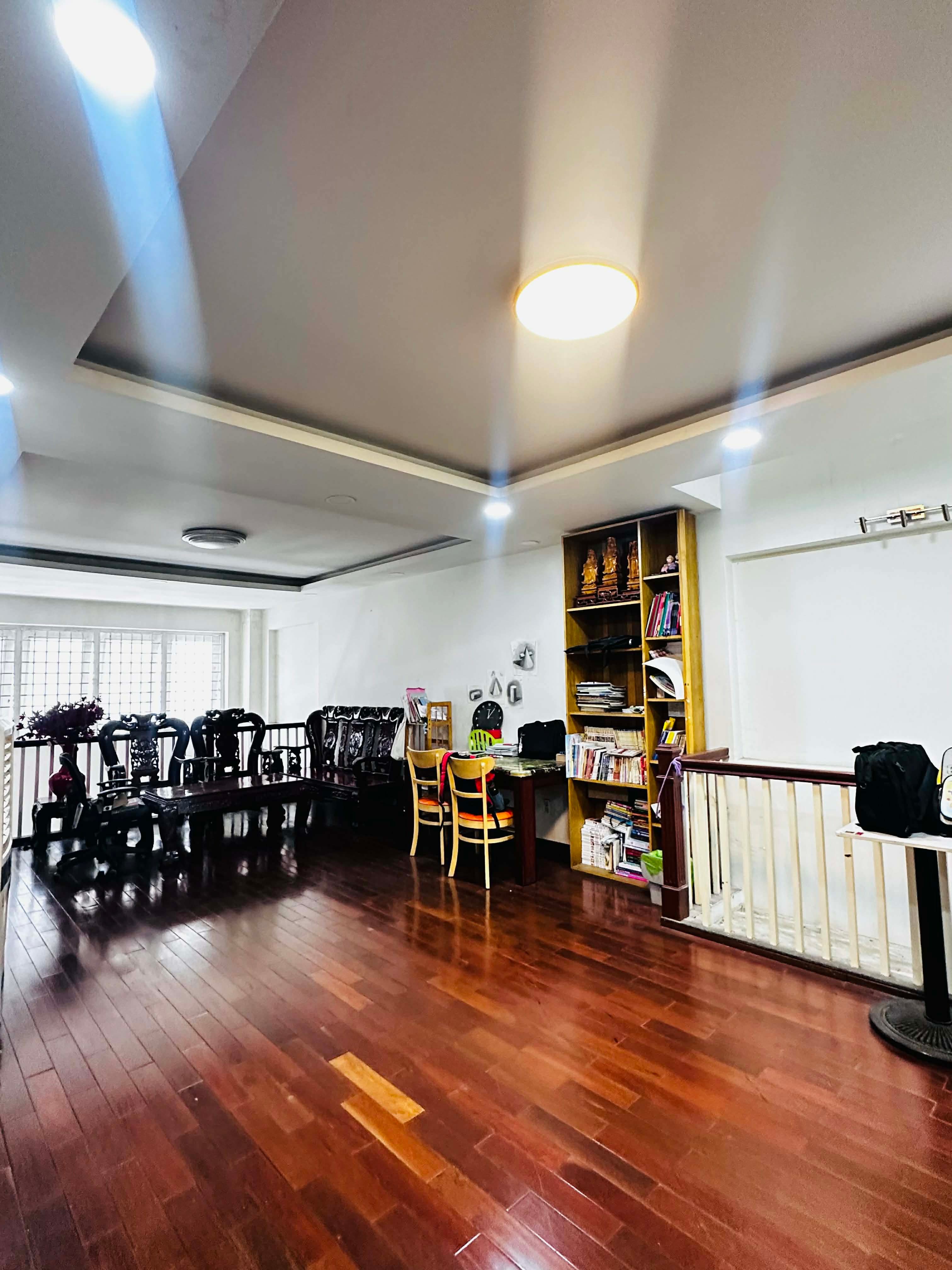HXH TRÁNH NGUYỄN GIA TRÍ -  NỞ HẬU GẦN 7m - 86m2 5 TẦNG KIÊN CỐ 5