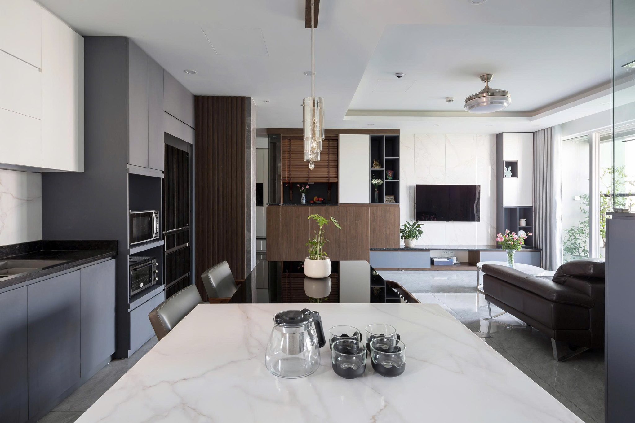Bán căn hộ 3PN-117m2 tại Seasons Avenue, full đồ giá 8.6 tỷ 3