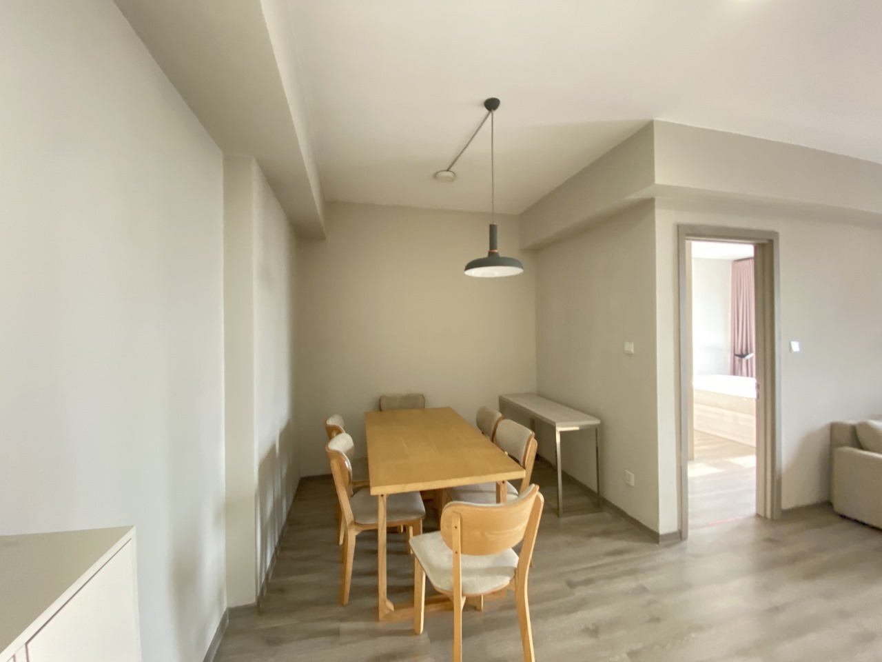 Bán căn hộ 2 ngủ dt 85m2 tại S4 Seasons Avenue, full đồ, giá 7.3 tỷ 2