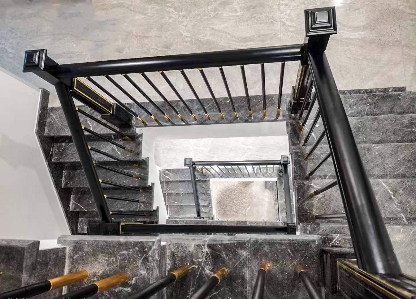 Nhà tôi cho thuê nhà, Lê Trọng Tấn, Hoàng Văn Thái,, 220m2x 3T -43 tr 2