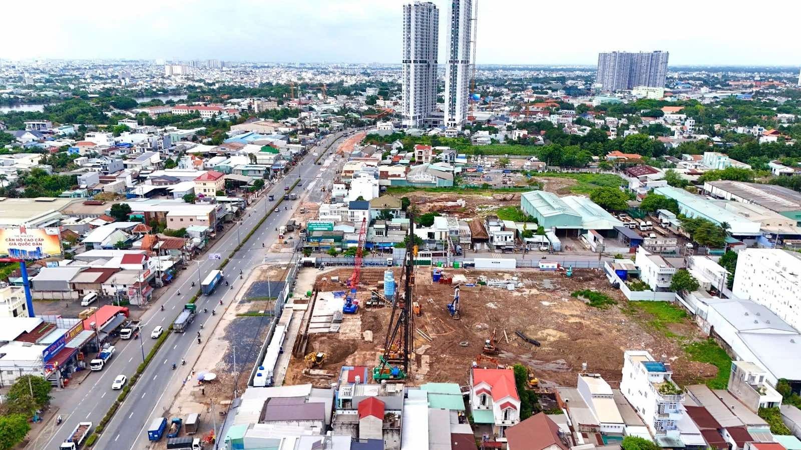 The Emerald Boulevard đặc quyền dành cho những người hiểu giá trị vị trí mặt tiền quốc lộ 13. 2