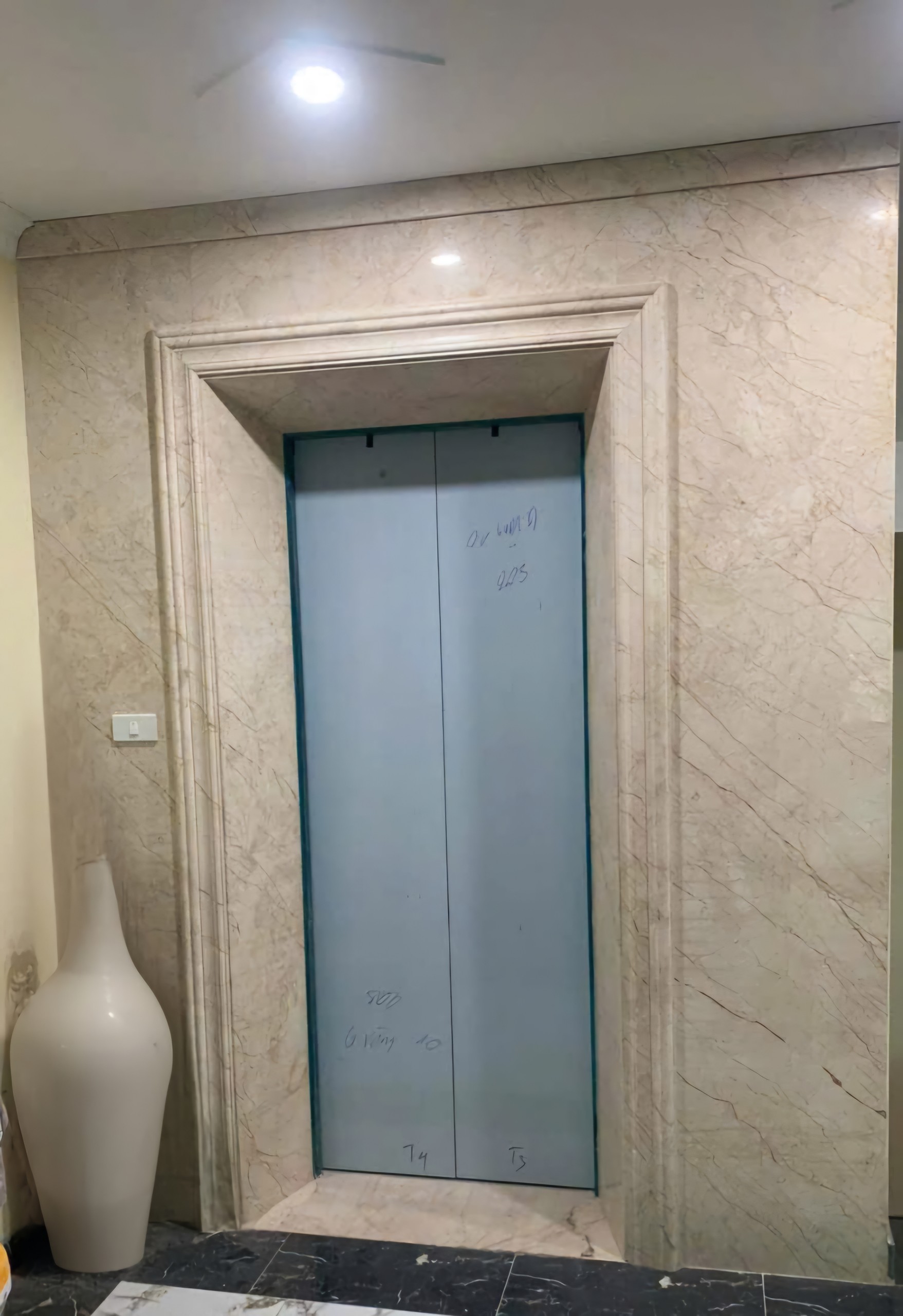 Cho thuê nhà, Trung Hòa, Vũ Phạm Hàm, Trần Kim Xuyến; 121m2* 4T -38 tr 3