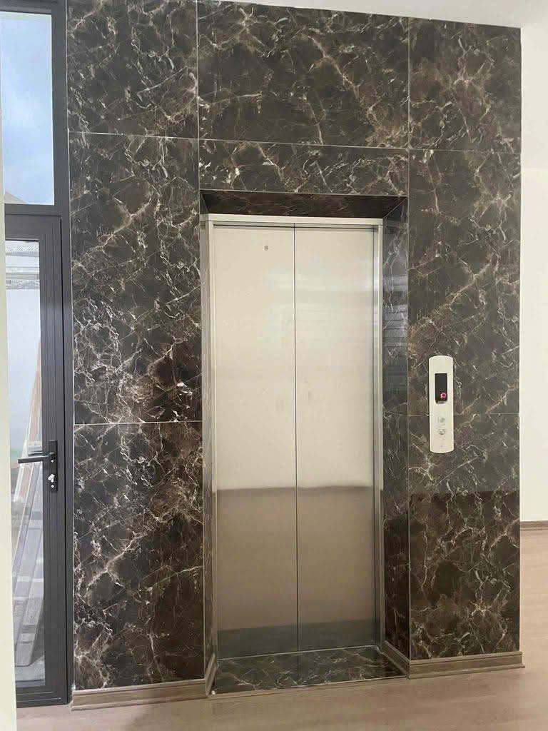 Cho thuê nhà, 89m2_ 5T; Quang Trung, Thợ Nhuộm, Trần Quốc Toản -26 tr 3