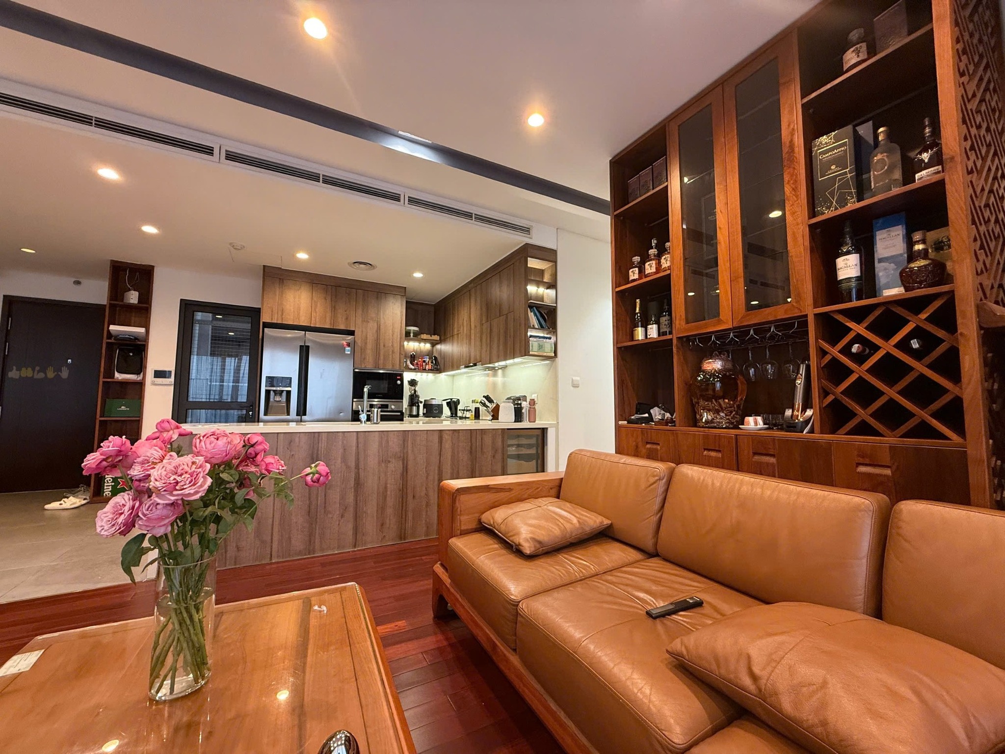 Bán căn hộ 3PN-100m2 view phố tòa C6 D'Capitale Trần Duy Hưng, giá tốt 2