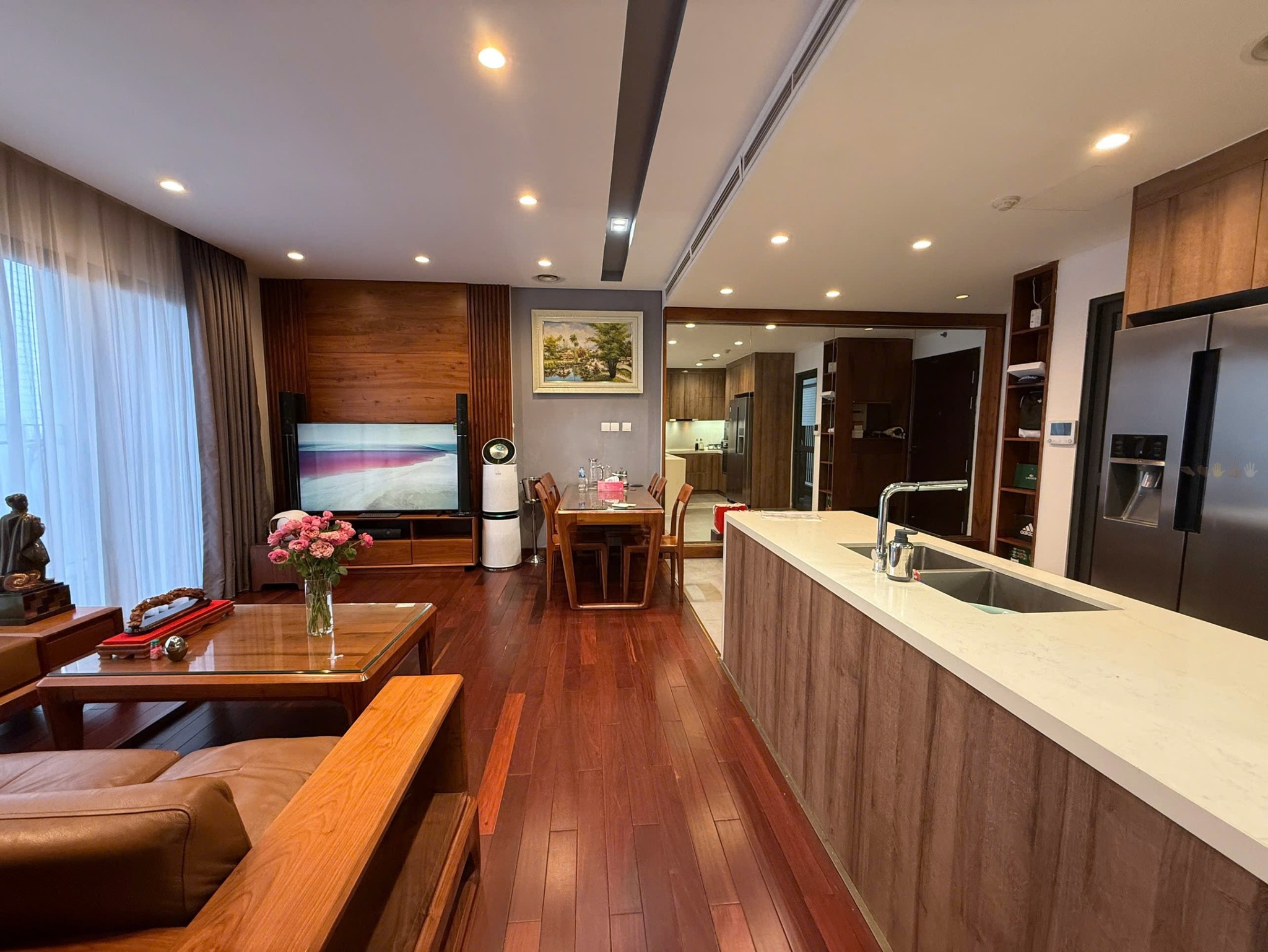 Bán căn hộ 3PN-100m2 view phố tòa C6 D'Capitale Trần Duy Hưng, giá tốt 5