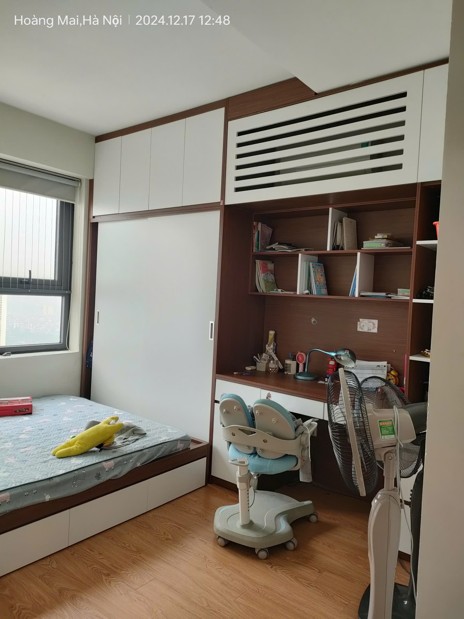 Bán gấp giá rẻ căn hộ KĐTM Định Công 69m, tầng 11, mặt tiền 4m, 5.4 tỷ Hoàng Mai. 2