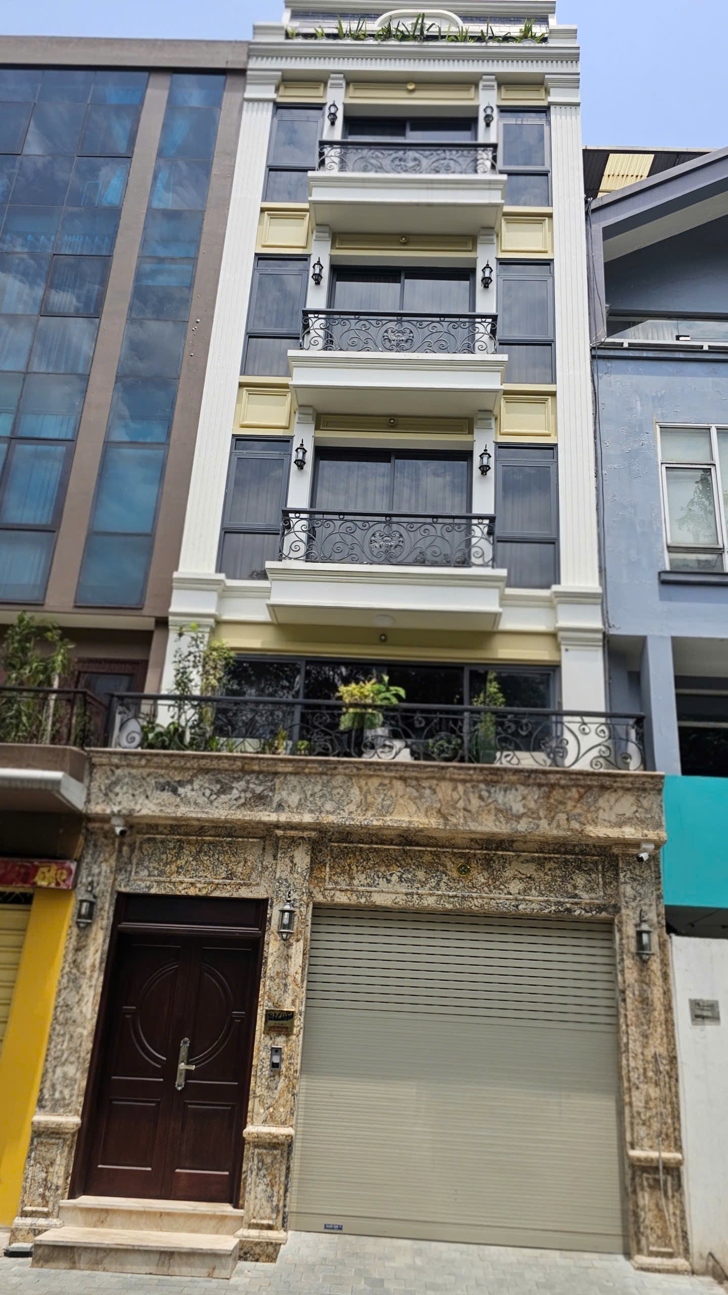 Cho thuê nhà, 105m2_ 5T; Hoàng Cầu, La Thành, Đặng Tiến Đông -22 tr 3