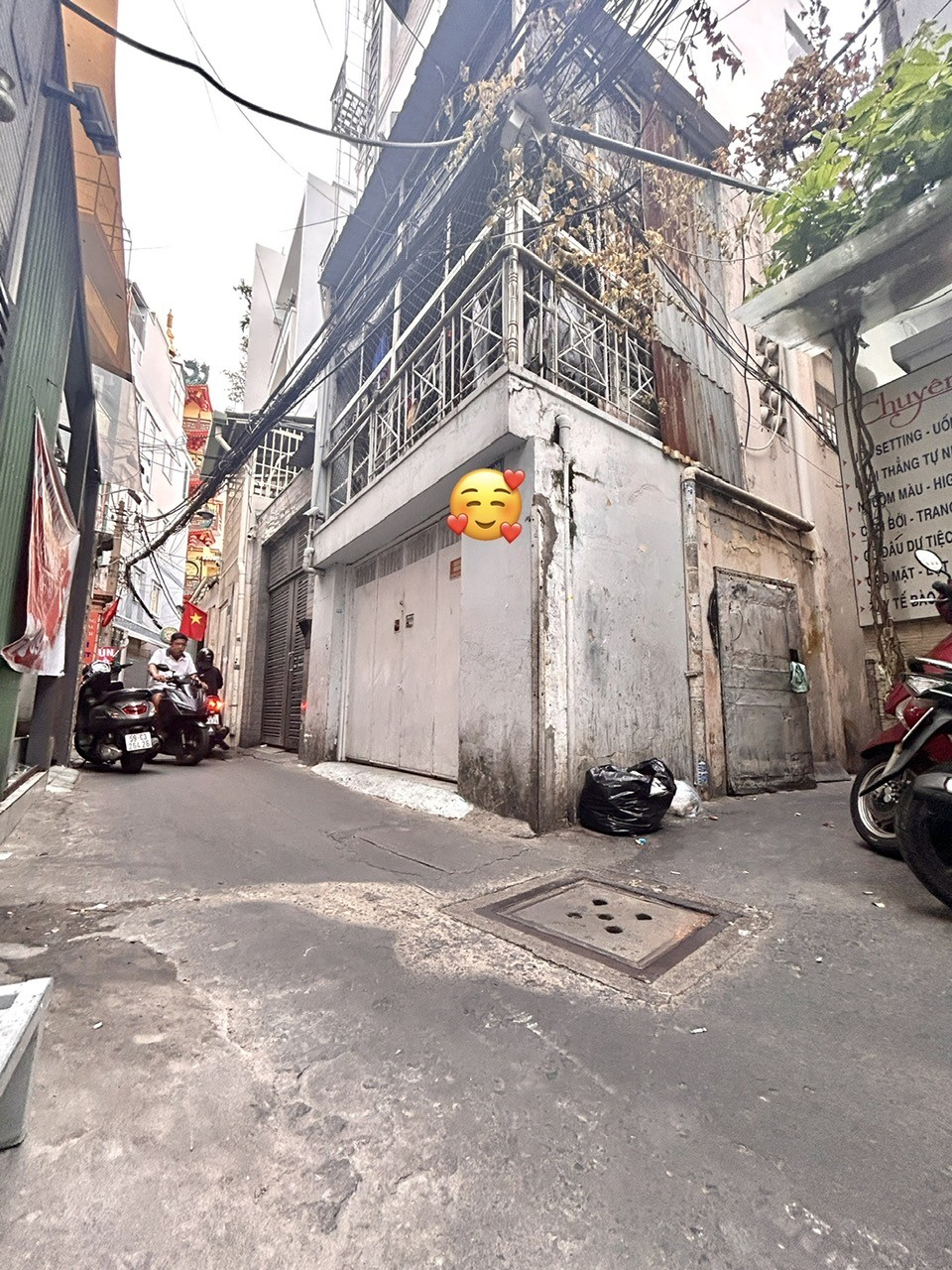BÁN NHÀ 3 TẦNG- GẦN NGAY MẶT TIỀN XE HƠI- Đ.XÓM CHIẾU VÀ ĐOÀN VĂN BƠ- TRÊN TRỤC ĐƯỜNG TÔN THẤT 2