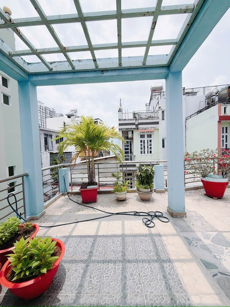 NHÀ ĐẸP Đ.NGUYỄN KHOÁI- KẾ HẺM XE HƠI- NỞ HẬU- 46M2- GIAO THƯƠNG TÔN THẤT THUYẾT VÀ BẾN VÂN ĐỒN- 3