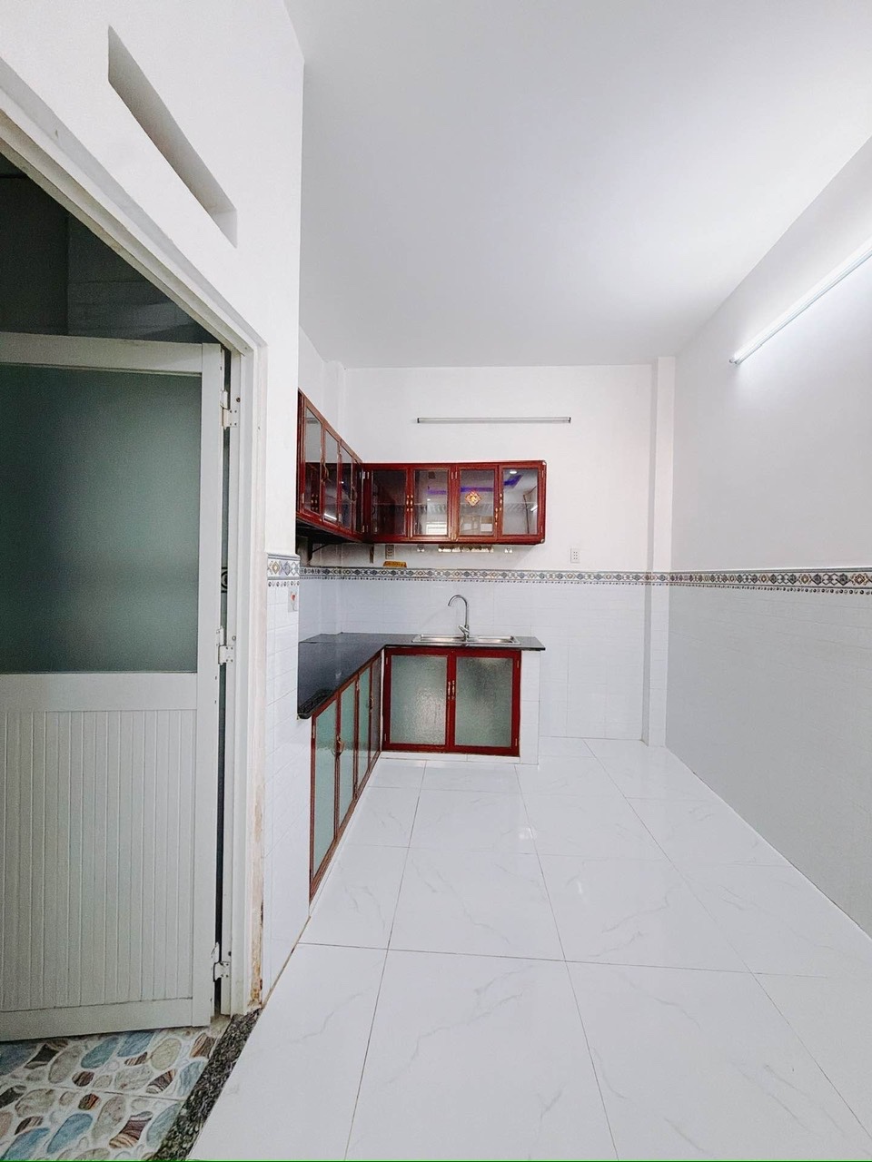 BÁN NHÀ 3 TẦNG- NGANG 5M- ĐƯỜNG ĐOÀN VĂN BƠ RA NGAY KHU ẨM THỰC VĨNH KHÁNH- HOÀNG DIÊU, TÔN 4