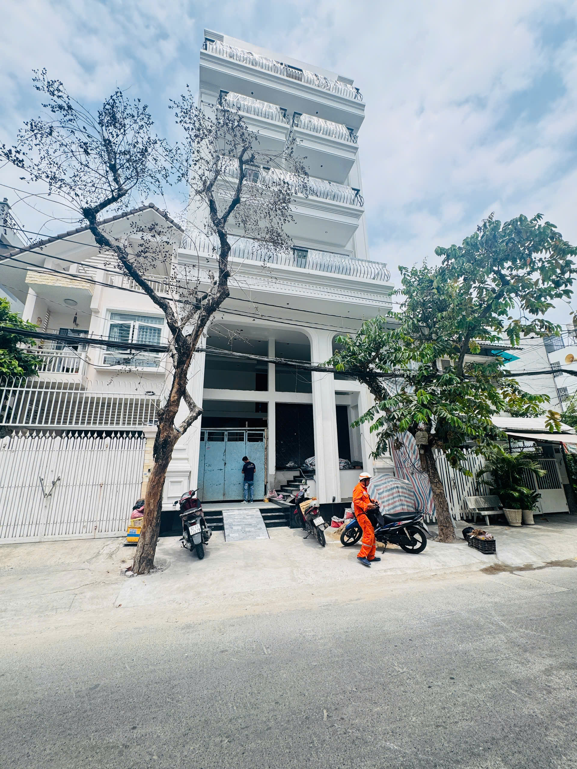 Bán CHDV 7x19m Hầm 6 Tầng Đường 14A Khu Cư Xá Ngân Hàng Quận 7