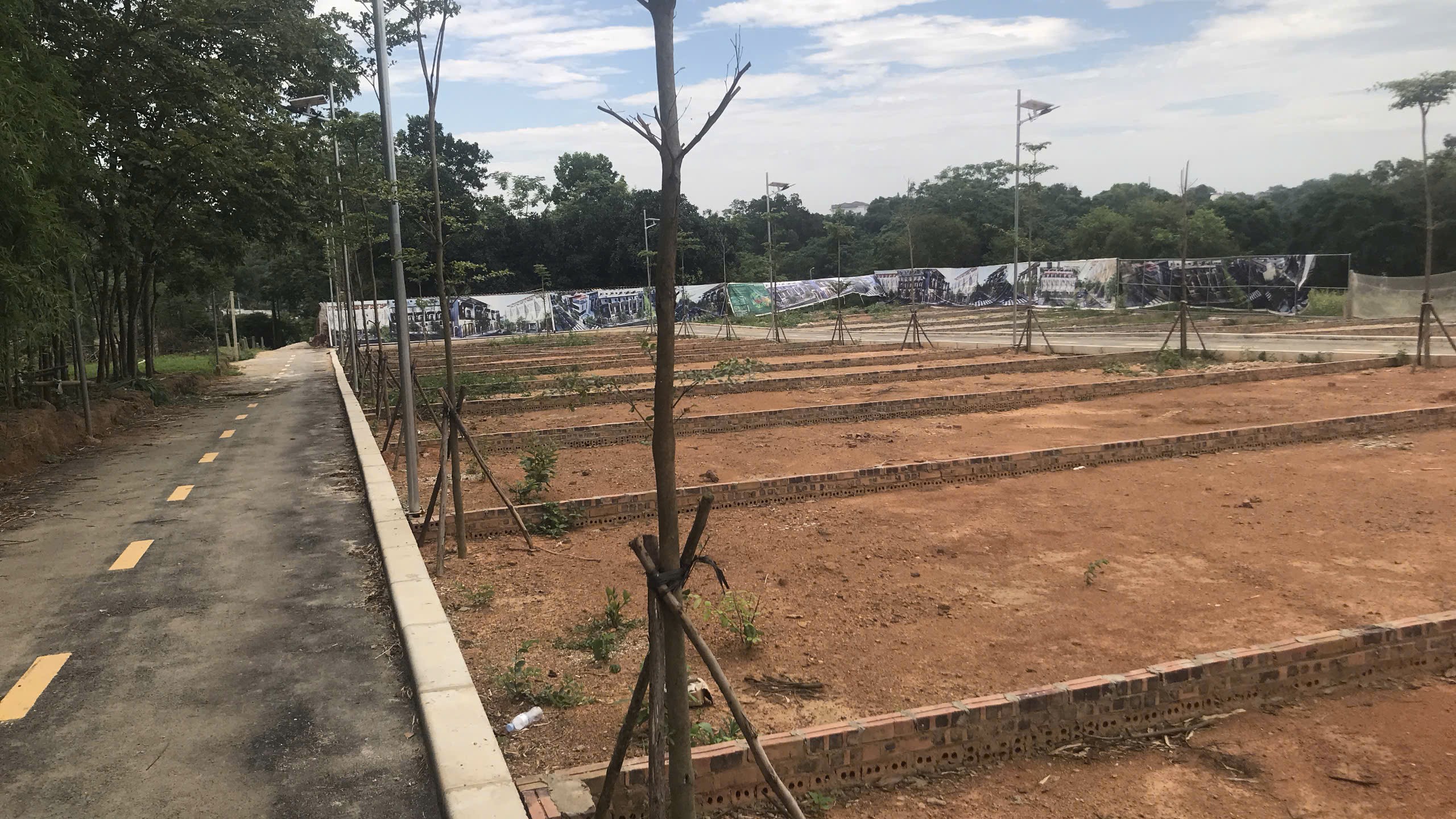 Bán lô đất 2 mặt tiền 81m2 Cổ Đông, Hòa Lạc giá 2 tỷ 7