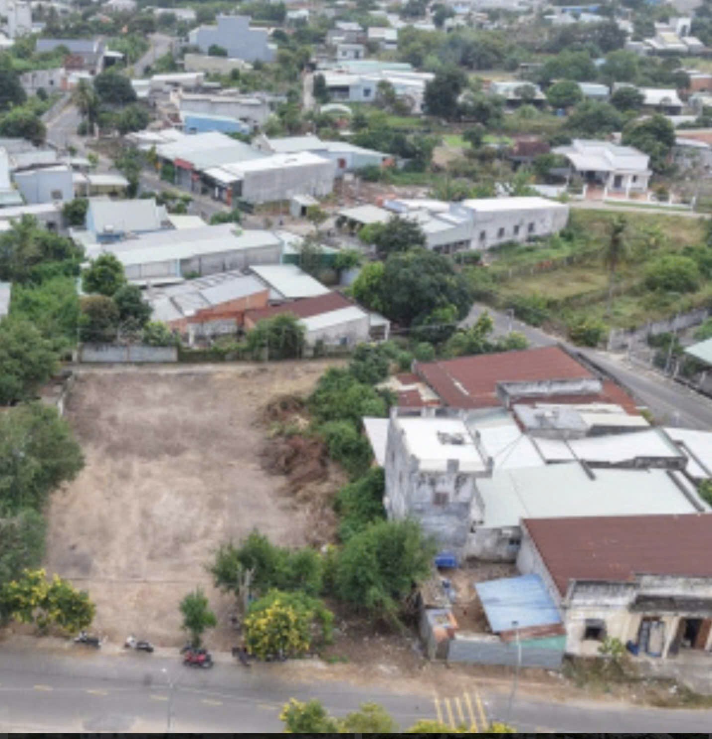 Lô đất có tổng diện tích 1687m2, vị trí cực đẹp cho anh chị nào muốn đầu tư dài hạn 2