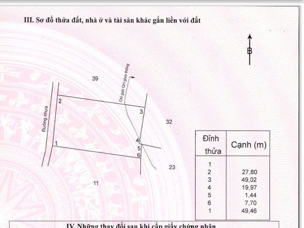 Tổng diện tích 1352m2, vuông vắn và rất đẹp. 4