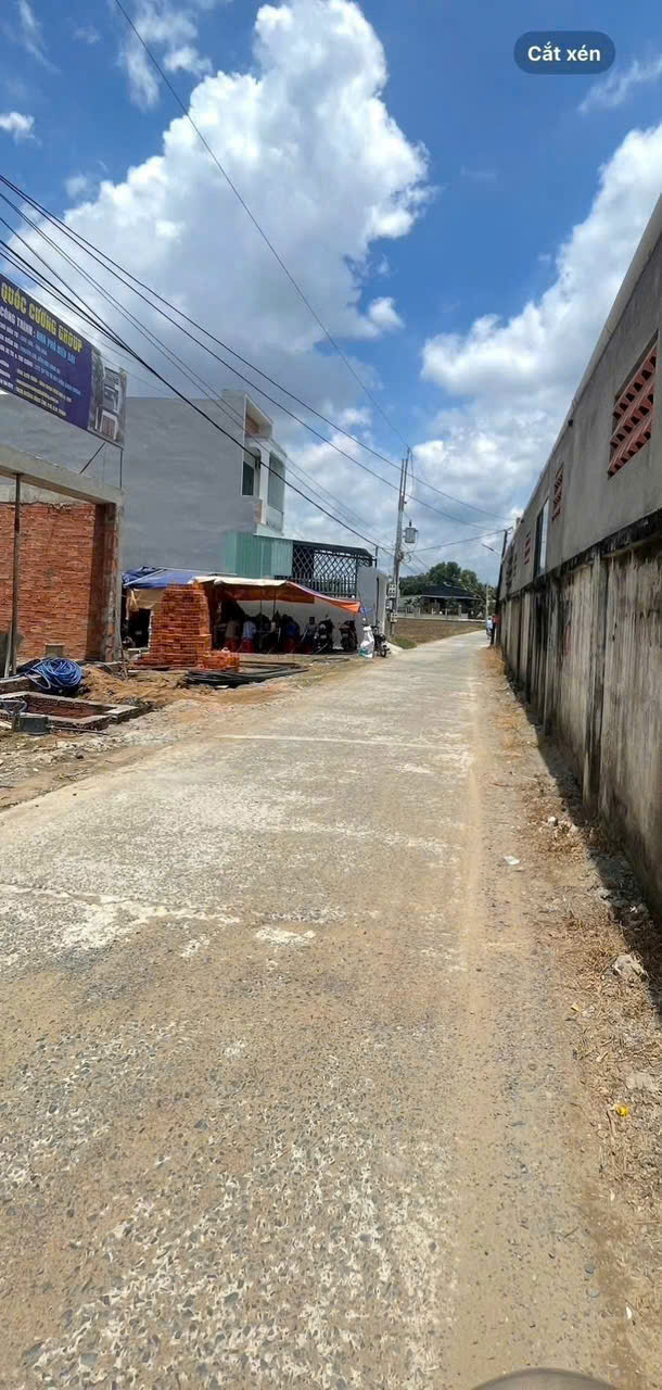 Bán 2 nền thổ cư mặt tiền Liên Ấp 2-3A , xã Phước Lợi dt 105m2 giá 1,4 - 1,5 tỷ 3