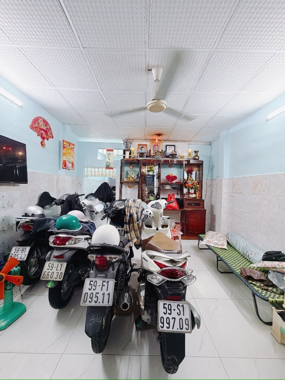 BÁN  NHÀ 46M2- Đ.NGUYỄN TẤT THÀNH- CÁCH VÀI  CĂN RA MẶT TIỀN XE HƠI Đ.ĐOÀN VĂN BƠ- ĐI TÔN ĐẢN- 4