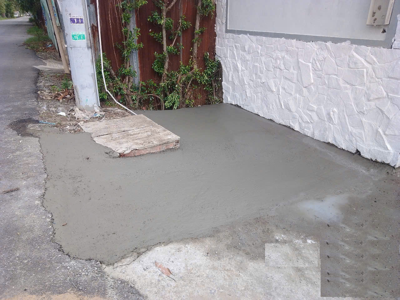 Bán nhà kho mặt tiền Võ Hữu Lợi, xã Lê Minh Xuân tdt 845m2 chưa thổ giá 12 tỷ 3