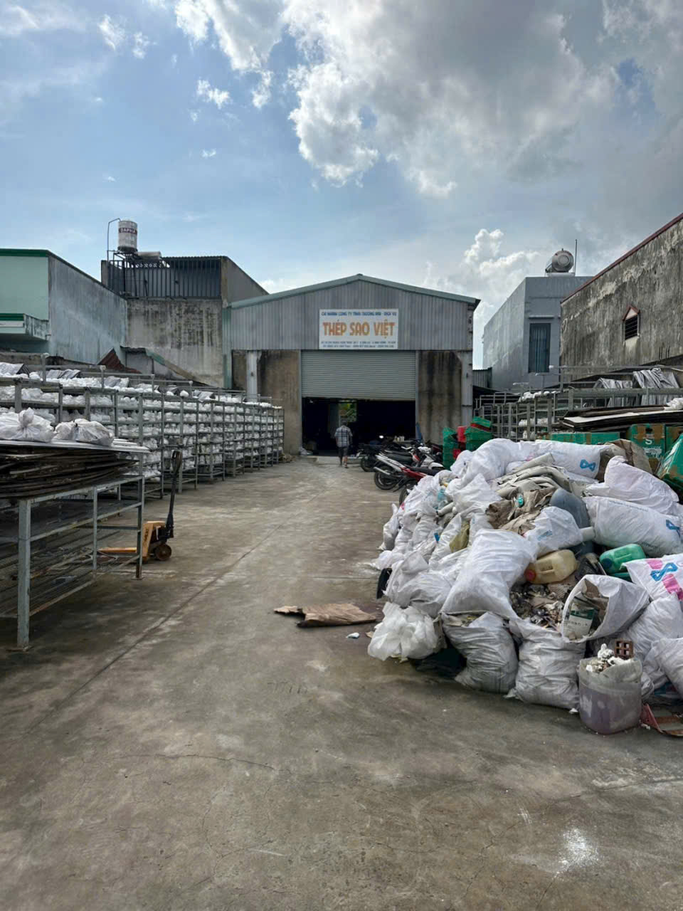 Bán nhà kho mt đường nhựa 12m xã Bình Lợi, Bình Chánh tdt 520m2 (448m2 thổ , dt xưởng 150m2) 9,5tỷ 2