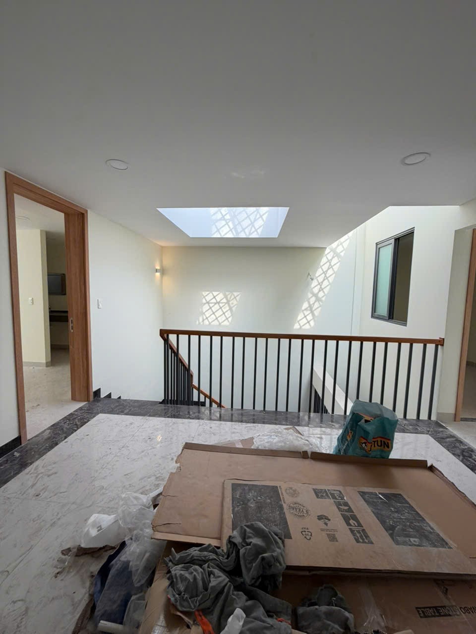 Cho thuê Nhà mặt tiền Quận 7, Hồ Chí Minh, Diện tích 200m², Giá 155 Triệu/tháng