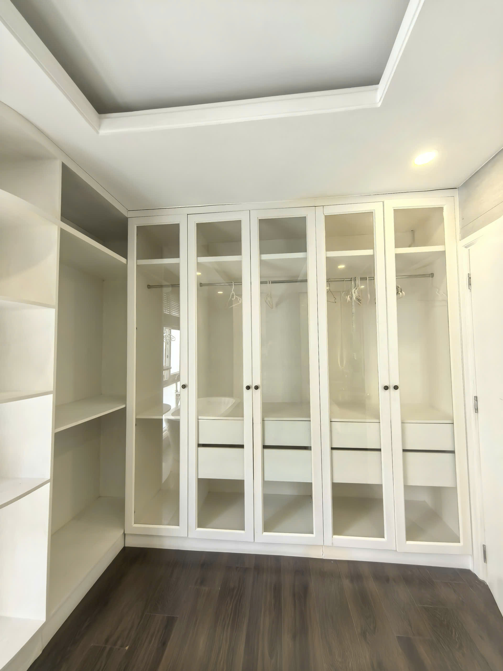 Cho thuê Biệt thự Quận 2, Hồ Chí Minh, Diện tích 250m², Giá 75 Triệu/tháng 12