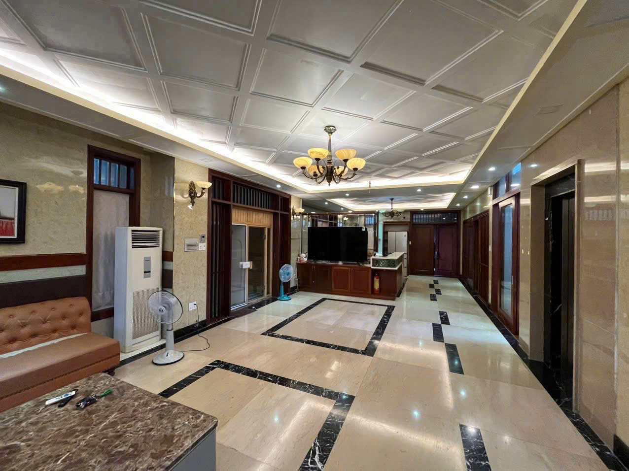 Cho thuê Biệt thự Quận 7, Hồ Chí Minh, Diện tích 240m², Giá 75 Triệu/tháng 9
