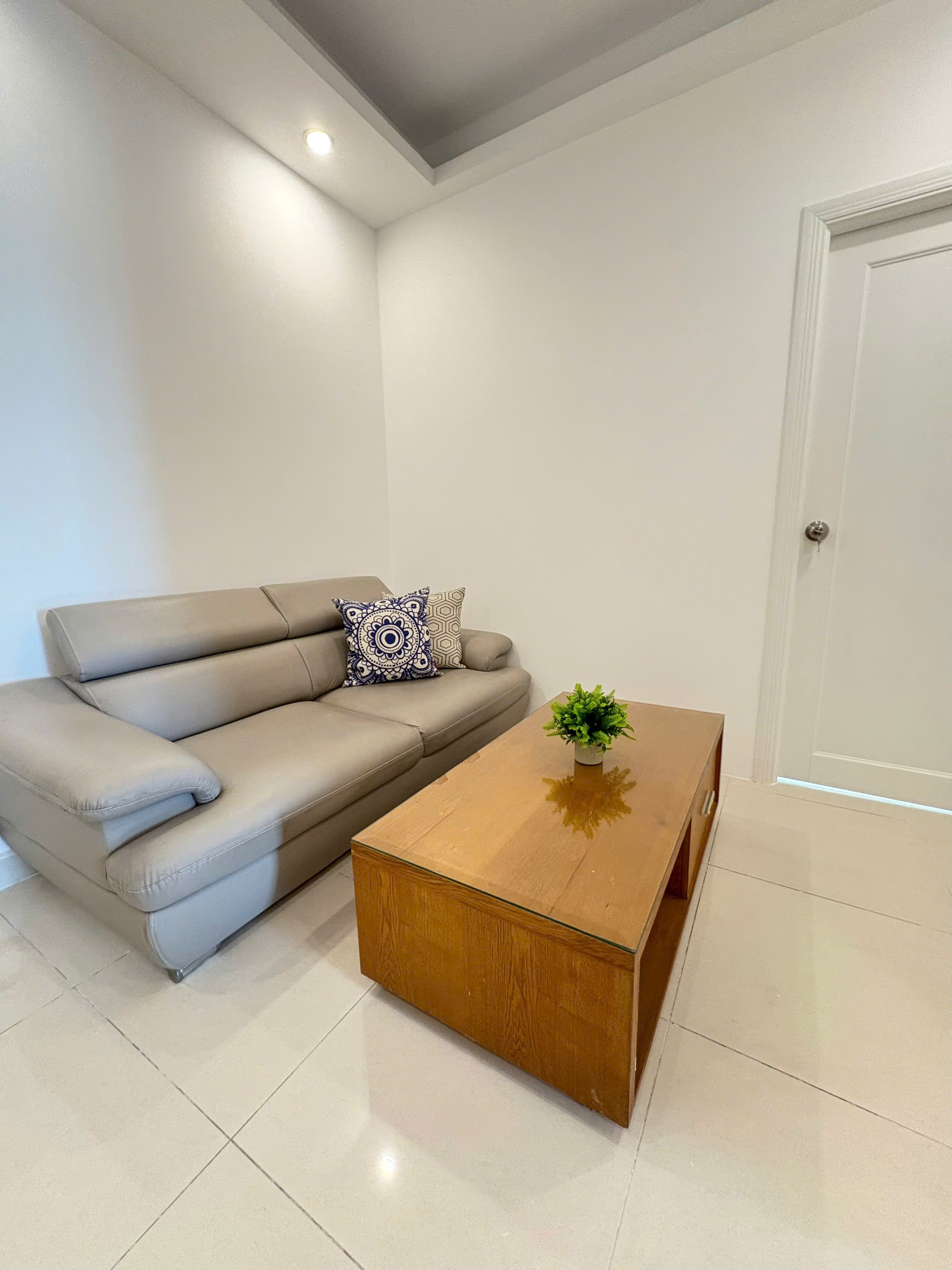 Cho thuê Căn hộ chung cư Phường Phú Mỹ, Quận 7, Diện tích 100m², Giá 38 Triệu/tháng