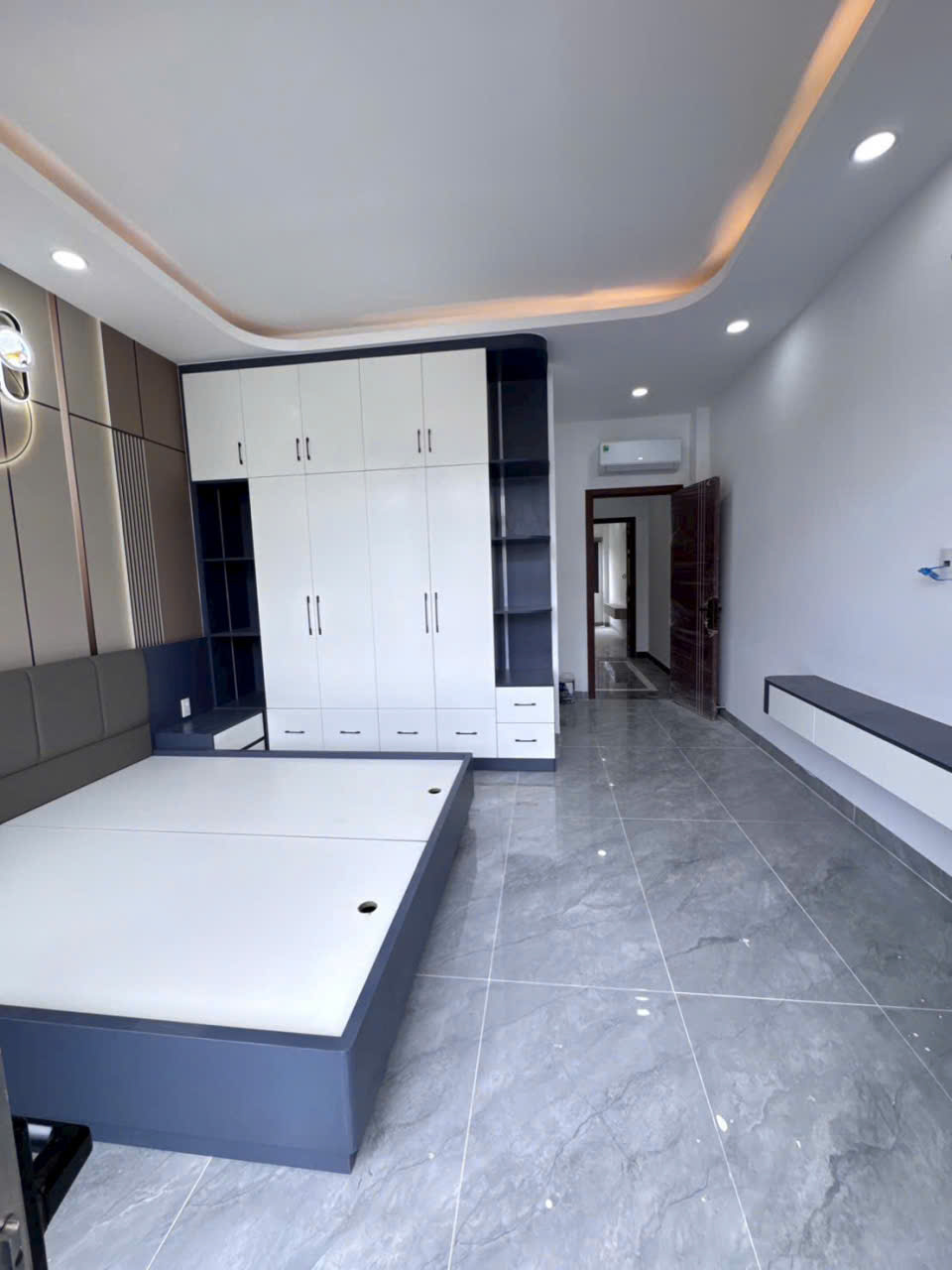 Bán 2 nhà siêu phẩm hẻm đường số 3, Bình Hưng Hòa dt 85,5m2 3 lầu 5pn,5wc giá 8,3 tỷ 5