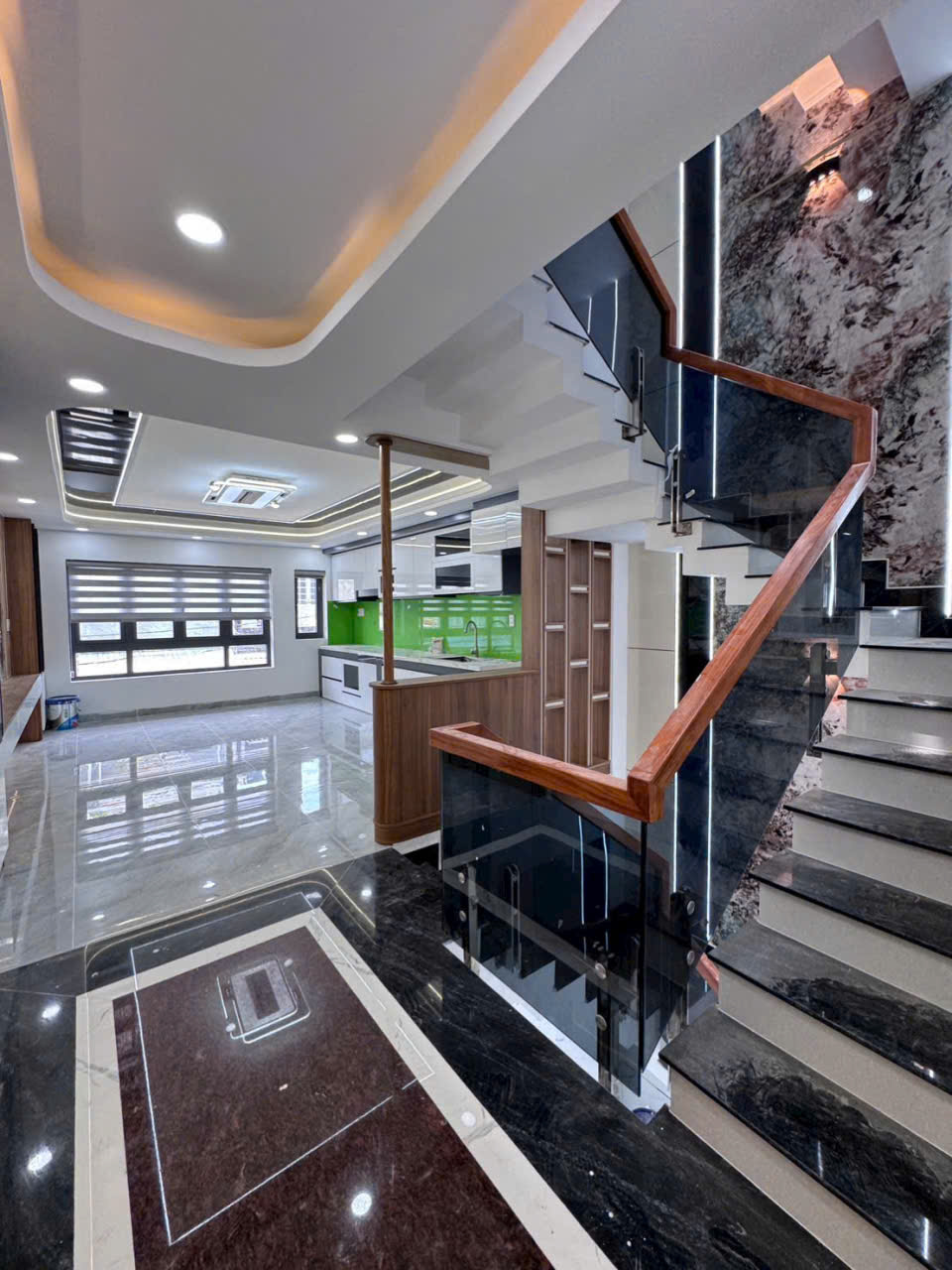 Bán 2 nhà siêu phẩm hẻm đường số 3, Bình Hưng Hòa dt 85,5m2 3 lầu 5pn,5wc giá 8,3 tỷ 7