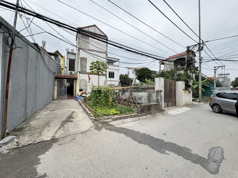 Bán Đất Lô Góc Mặt Đường Đông Dư 46,6m2, Mặt Đường 5m Ô Tô Tránh, Cách Cầu Thanh Trì 500m 2