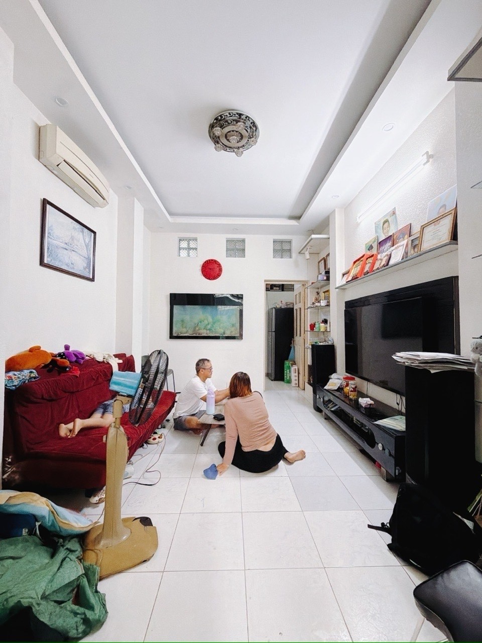 BÁN NHÀ 3 TẦNG - 38M2- Đ.ĐOÀN VĂN BƠ CHỈ 5.8T- GẦN CHỢ 200 Đ.XÓM CHIẾU- THÔNG RA TÔN ĐẢN- NGUYỄN 5