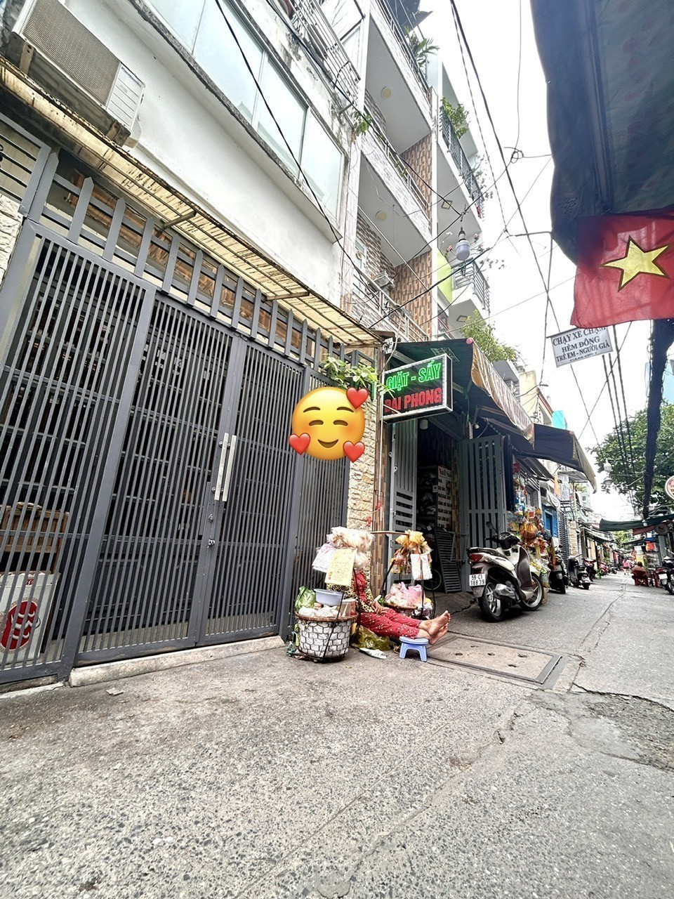 BÁN NHÀ 3 TẦNG - 38M2- Đ.ĐOÀN VĂN BƠ CHỈ 5.8T- GẦN CHỢ 200 Đ.XÓM CHIẾU- THÔNG RA TÔN ĐẢN- NGUYỄN 2