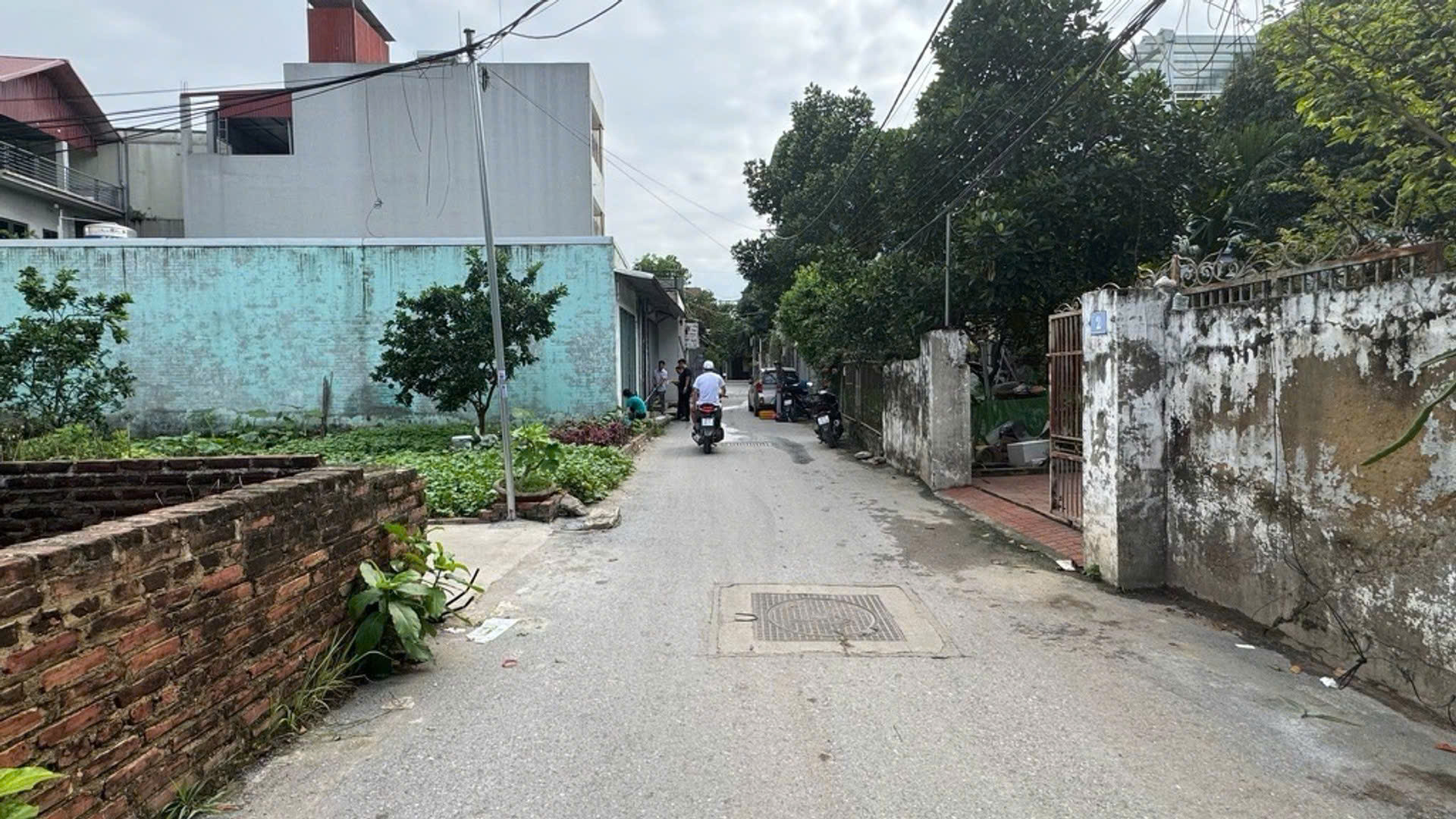 Cần bán 80m đất Chi Đông- Mê Linh, thế đất vuống vắn, nở hậu, sổ đỏ sẵn giao dịch 3