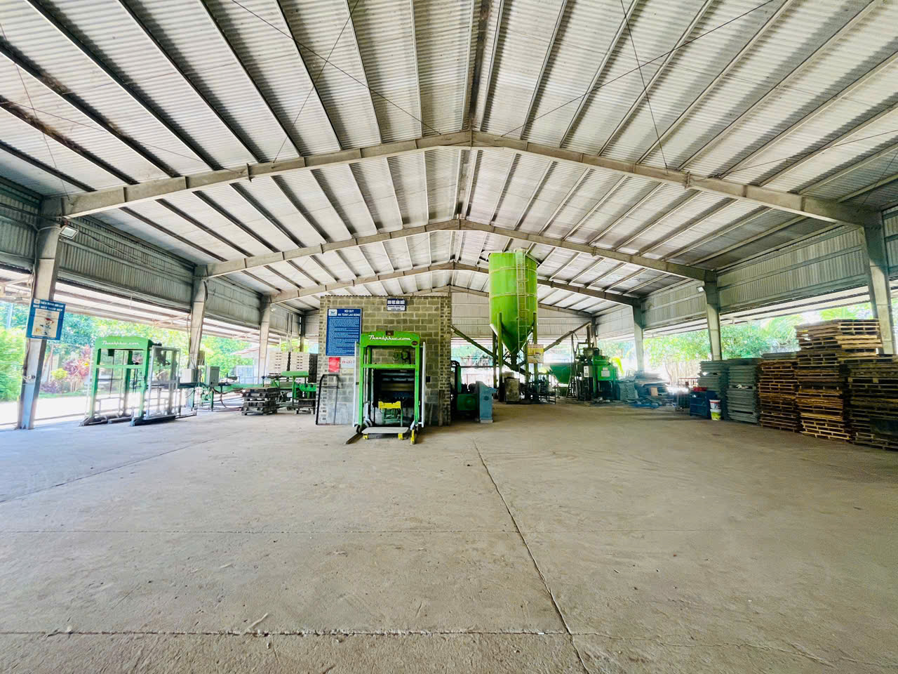 Cho thuê Kho - Nhà xưởng đường Trường Sa, Xã Diên Phú, Diện tích 1560m², Giá Thương lượng 3