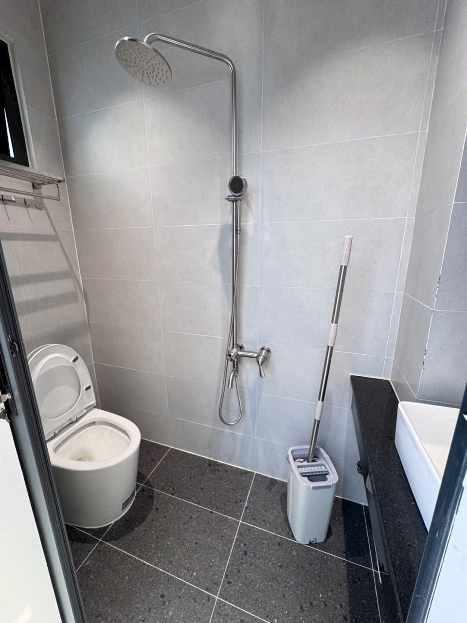 Bán nhà hẻm Mã Lò, Bình Trị Đông dt 61,5m2, 3 lầu , 5pn, 6wc, hẻm xe hơi, full nội thất giá 7,4 tỷ 15